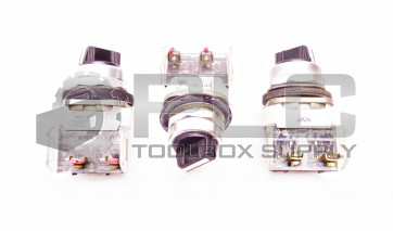 LOT OF 3 ALLEN BRADLEY 800T-H2 SER T 2 POSITION SELECTOR SWITCH W/ 800T-XD1 /C