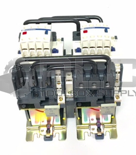 NEW SCHNEIDER LC2DREQ3832G2 REVERSING CONTACTOR 600VAC LC1 D50  LP1 D5011