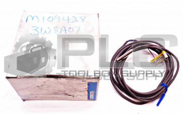 NEW OMRON E2E-C1B1 PROXIMITY SWITCH