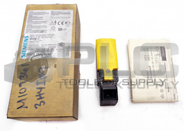 NEW SIEMENS 3SE5 232-0RV40 INTERLOCK SWITCH