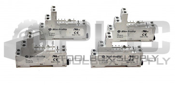 LOT OF 4 ALLEN BRADLEY 700-HN123 SOCKET 8 PIN MINIATURE FOR 2-POLE 700HN123