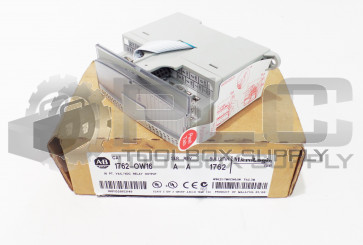 NEW ALLEN BRADLEY 1762-OW16 RELAY OUTPUT 1762OW16