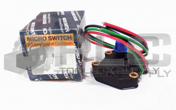 NEW MICRO SWITCH HONEYWELL PRESSURE SENSOR 242PC100G