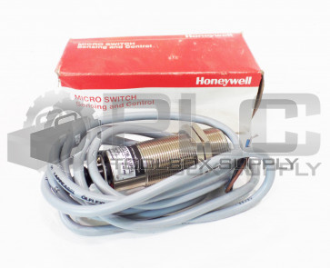 NEW HONEYWELL 972CP15TM-A13P-L MICROSWITCH PROXIMITY SWITCH