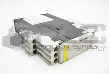 SIEMENS 3TK2821-1CB30 SIGUARD SAFETY RELAY  