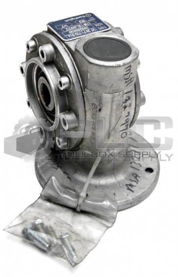NEW BONFIGLIOLI VF30 P1 P63 B14 GEAR REDUCER 