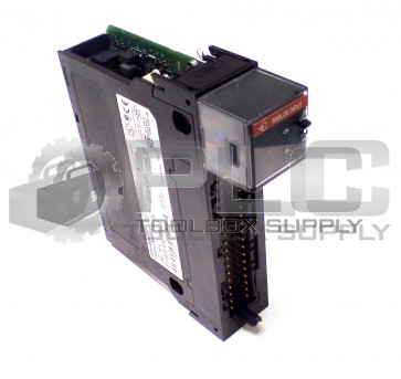 ALLEN BRADLEY 1756-IF8 /A ANALOG INPUT CONTROLLOGIX SERIES A