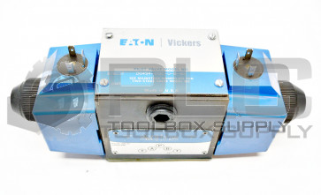 NEW VICKERS DG4S4-012C-U-B-60 PILOT VALVE 