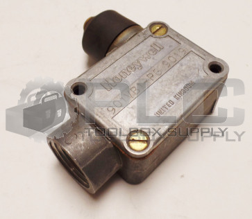 HONEYWELL 901VB1-PG  LIMIT SWITCH PLUNGER TYPE