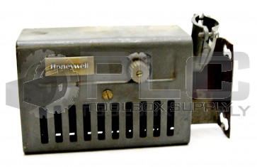 HONEYWELL T631C 1020 FARM-O-STAT 70/140F 2F T631C1020