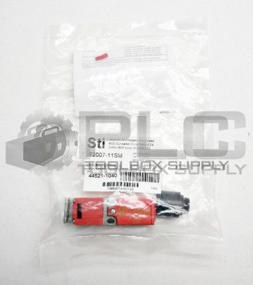 NEW STI T2007-11SM SAFETY INTERLOCK SWITCH 44521-1040