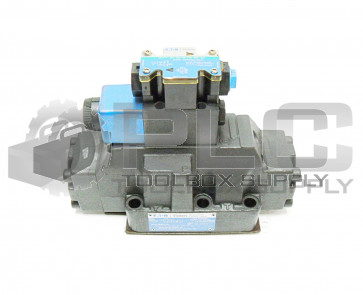NEW VICKERS DG5V-8-S-2A-M-FW-B-10 VALVE DG4V-3S-2A-M-FW-B5-60 PILOT VALVE