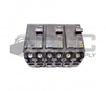 LOT OF 3 SQUARE D QOB220  CIRCUIT BREAKER 20 AMP 2 POLE 