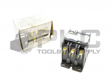 NEW SQUARE D 8910DPA33V09 CONTACTOR, 208/240V 60Hz, 220V 50Hz