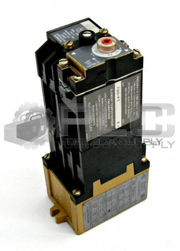 ALLEN BRADLEY 700-P000A1 /B CONTROL RELAY W/700-PT /B PNEUMATIC TIME DELAY UNIT