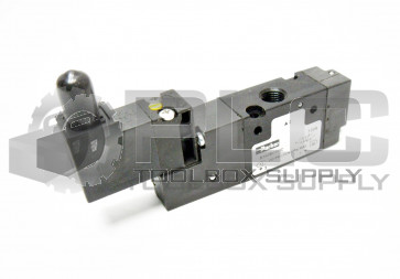 NEW PARKER B3G0BC553C SOLENOID 3WAY NC 1/8" NPT 120VAC 150PSI