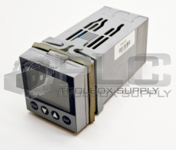 JUMO 703041/191-000-23/214 COMPACT TEMPERATURE CONTROLLER 70304119100023214