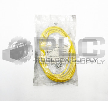 NEW TURCK KB 5T-4 MICROFAST MOLDED CORDSET U2490