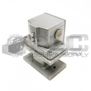 BALLUFF BNS-519-003-012-100-10 POSITIONING LIMIT SWITCH 
