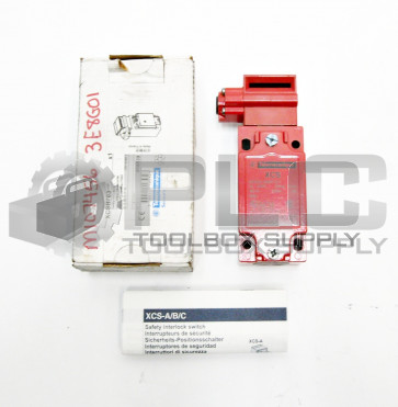 NEW TELEMECANIQUE XCSB703 SAFETY LIMIT SWITCH 240VAC 10A T-XCS