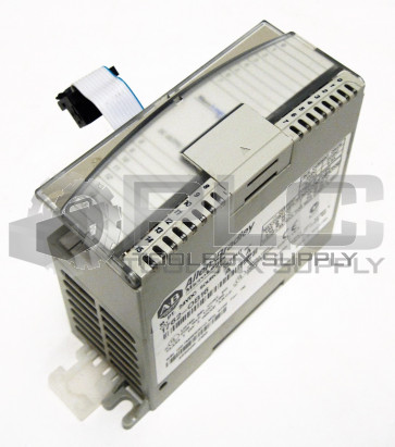 ALLEN BRADLEY 1762-OB16 /A MICROLOGIX 1200 16PT 24VDC SOURCE OUTPUT