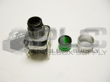 NEW ALLEN BRADLEY 800T-QAH10G / T PUSH BUTTON GREEN NO BOX 