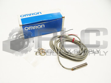 NEW OMRON E3HT-1DE1 PHOTOELECTRIC SWITCH