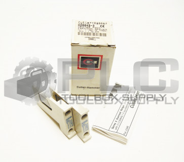 SET OF 2 NEW CUTLER HAMMER H2004B-3 HEATER PACK 
