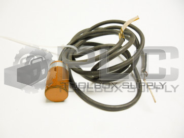 NEW OMRON E2F-X10Y2-53US PROXIMITY SWITCH 