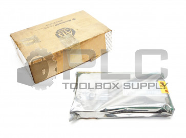NEW ALLEN BRADLEY 1771-OAD /C 1771-0AD AC OUTPUT MODULE