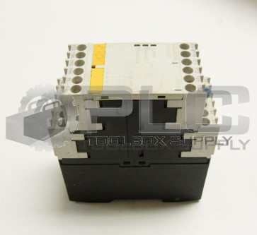 SIEMENS 3TK2825-1BB40  SAFETY RELAY 