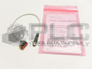 NEW BAUMER 07N6901/KS35A DIFFUSE SENSOR 