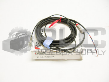 NEW KEYENCE EM-005P  PROXIMITY SENSOR CABLE 
