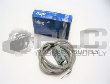 NEW IDEC DPRI-01 MAGNETIC PROXIMITY SWITCH