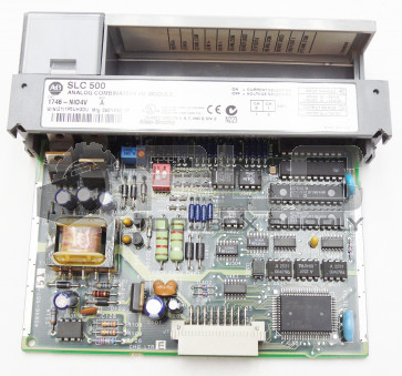 ALLEN BRADLEY 1746-NIO4V /A I/O COMBINATION MODULE SLC 500 1746-NI04V SER. A
