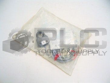 NEW PEPPERL & FUCHS 972RS.75-A8P-L PROXIMITY SWITCH RING INDUCTIVE 8.5-30VDC 200MA