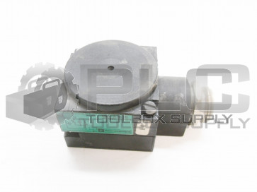 TELEMECANIQUE XSB-A25811 PROXIMITY SWITCH XSB-A 25811