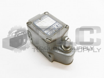 SQUARE D 9007 TUB-4 /A  LIMIT SWITCH 