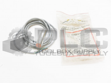 NEW TURCK BI5-G18-AZ3X PROXIMITY SWITCH 20-250VAC 