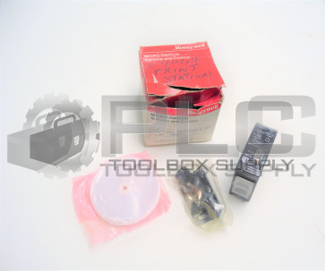 NEW HONEYWELL GP5-LC1S-T PHOTOELECTRIC POLARIZED