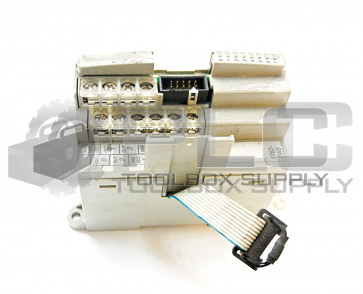 ALLEN BRADLEY 1762-OW8 / A OUTPUT MODULE MICROLOGIX 