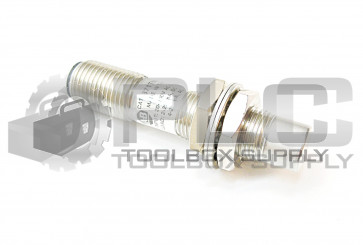 NEW ALLEN BRADLEY 871TM-BH4N12-R3 / A PROXIMITY SENSOR 