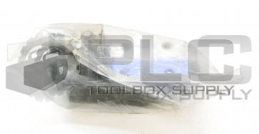 NEW SEALED INTERNATIONAL DG03-2A-110V SOLENOID VALVE DG03-2A-110V/60HZAC82DN