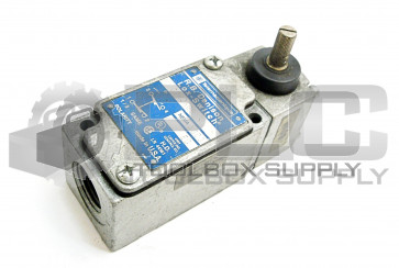 TELEMECANIQUE C2HJK09 LIMIT SWITCH 