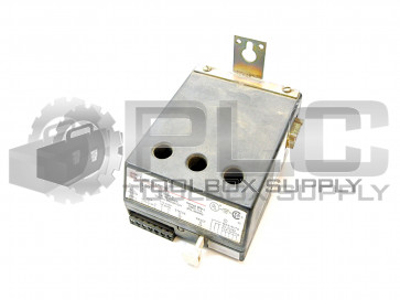 CUTLER HAMMER 9966D61G01 MOTOR PROTECTION RELAY IQ502A IQ 500
