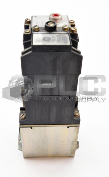 ALLEN BRADLEY 700-PT SERIES B TIME DELAY WITH 700DC-P400Z24 SER A DC RELAY 