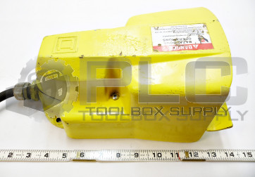SQUARE D INDUSTRIAL FOOT SWITCH 2502-A1 AND COVER