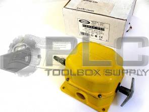 NEW REES 04944-240 CABLE OPERATED SWITCH