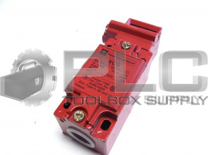 NEW TELEMECANIQUE XCS-B803 SAFETY INTERLOCK LIMIT SWITCH