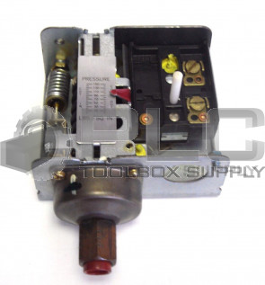 NEW JOHNSON CONTROLS PENN CONTROL P47AB-4 PRESSURE CONTROL